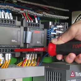 Отвертка крестовая PH1x100мм 1000V Toptul FBEB0110 - Фото 2